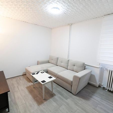 Arad City Center Comfortable Apartment 외부 사진